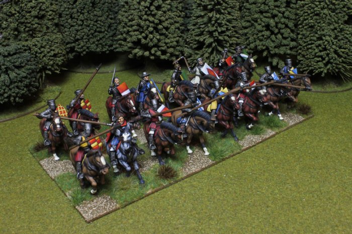 Medieval Knights (16 Plastic Mounted Figures)