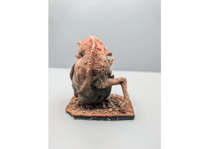 Sun Rot Negation Titan: Large Miniature Boss Figure